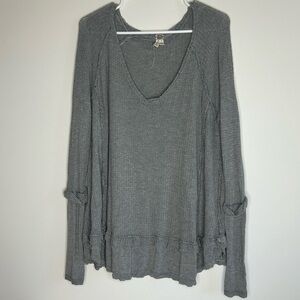 Free People We The Free Long Sleeve Waffle T-Shirt Gray Women’s Size Small